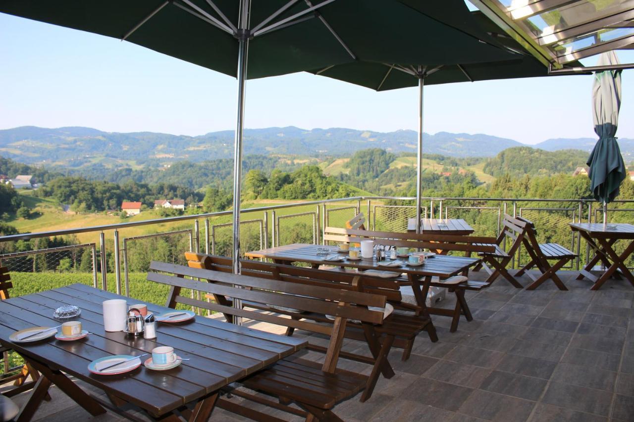 Bed and Breakfast Weingut Fellner Leutschach Exterior foto